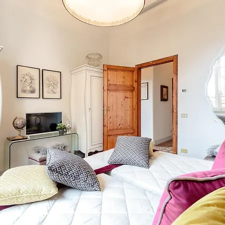 The Park View 4 Bedrooms With Terrace And Elevator Inside The Walls Of Apartman *